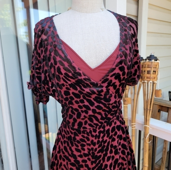 Diane Von Furstenberg Katherine Asymmetric Devoré-chiffon Wrap Dress - Picture 3 of 8